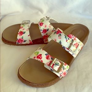 Madden Girl Slides/Sandals